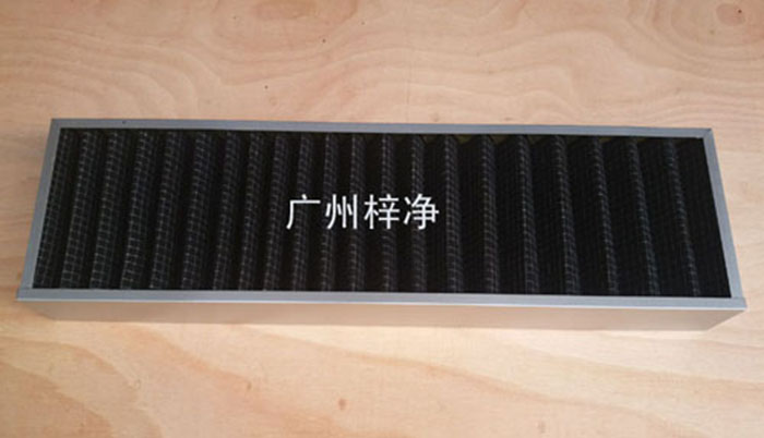 活性碳過濾器廣泛用于化學(xué)、制藥、食品、娛樂場(chǎng)所、需要凈化空氣的場(chǎng)所， 有害氣體如苯、甲醛、氨氣等的吸附脫除 溶劑的回收 ，采用活性炭氈比表面積大，吸附能力強(qiáng)，迅速處理各種有害氣體, 有效潔凈空氣對(duì)氣味的控制。