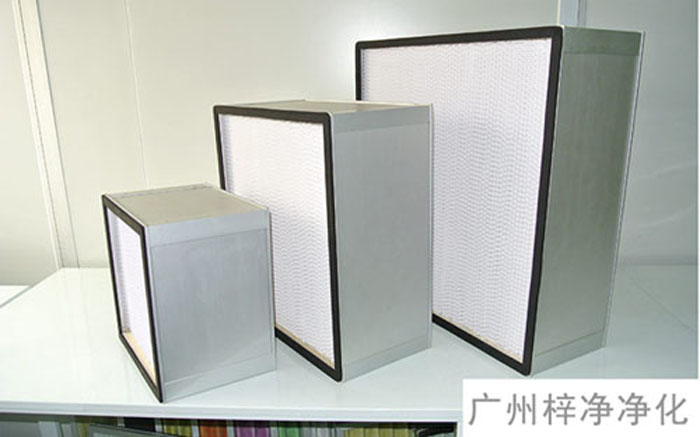 F-S有隔板中效空氣過濾器主要用于制藥、電子、食品廠房中潔凈/空調(diào)/通風(fēng)系統(tǒng)的中級過濾。