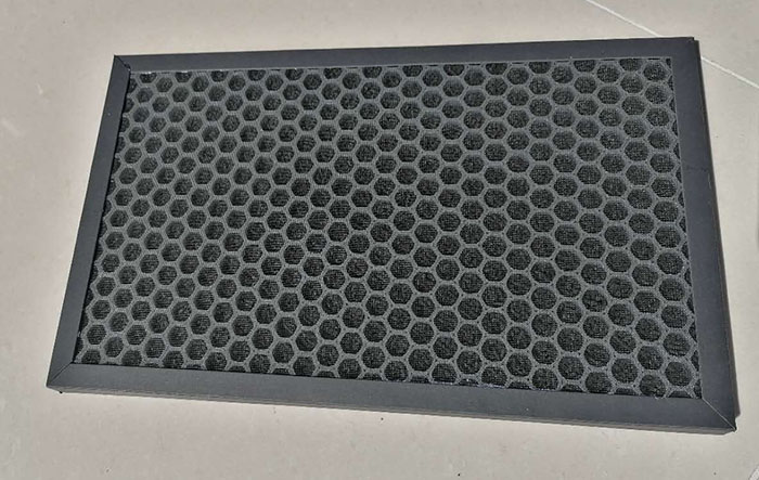 顆?；钚蕴窟^濾器又稱為顆粒活性炭過濾網(wǎng)或顆?；钚蕴靠諝膺^濾器